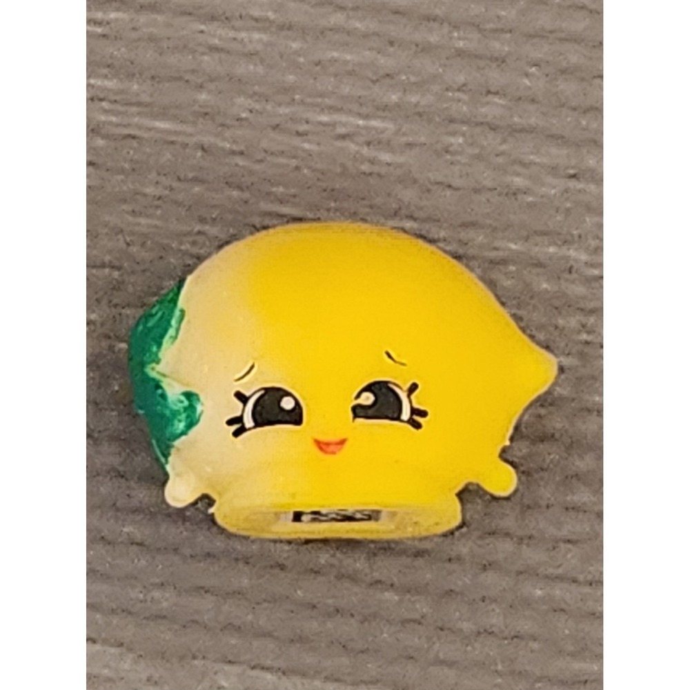 Shopkins Season 6 Pippa Lemon Yellow Fruit Figure Collectible Toy